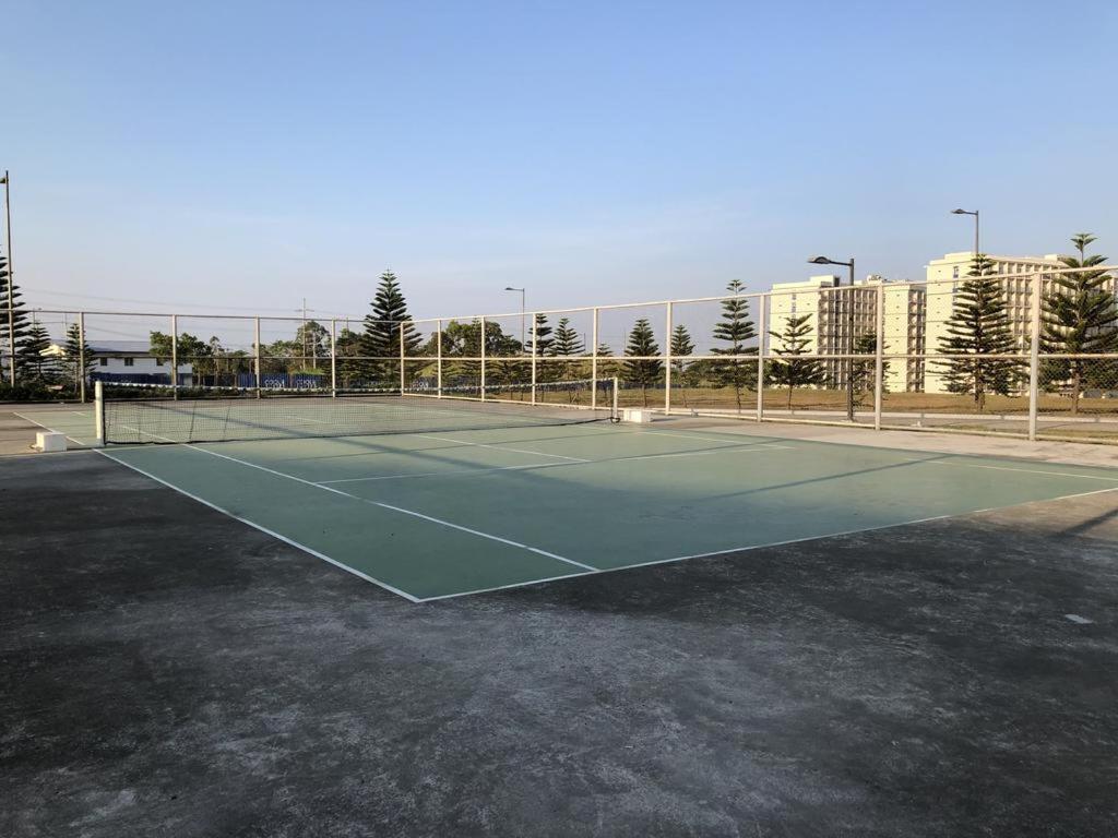 Smdc Tagaytay Taal Lake Condo Cook Netflix No Balcony No Free Parking Tagaytay City Luaran gambar