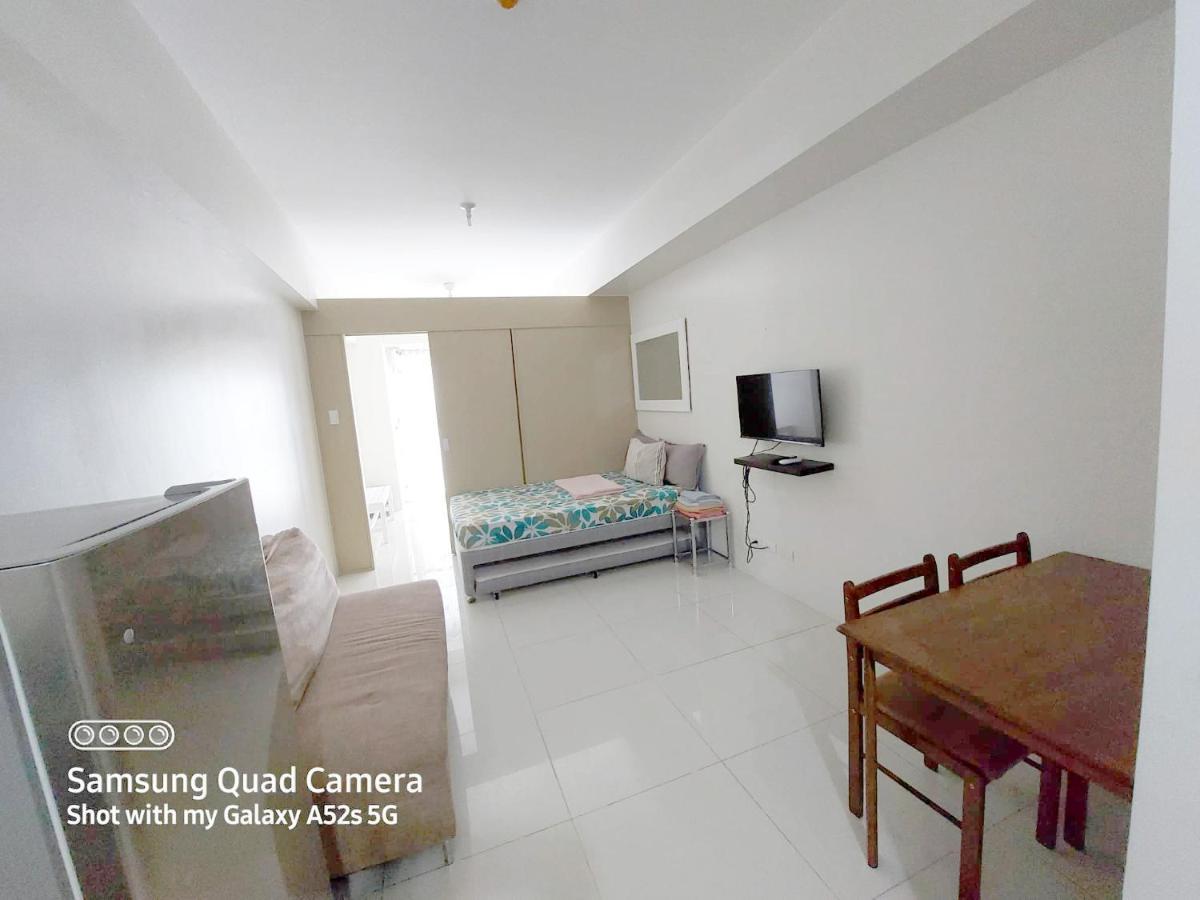 Smdc Tagaytay Taal Lake Condo Cook Netflix No Balcony No Free Parking Tagaytay City Luaran gambar