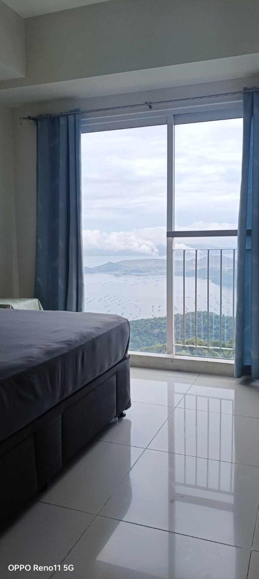 Smdc Tagaytay Taal Lake Condo Cook Netflix No Balcony No Free Parking Tagaytay City Luaran gambar