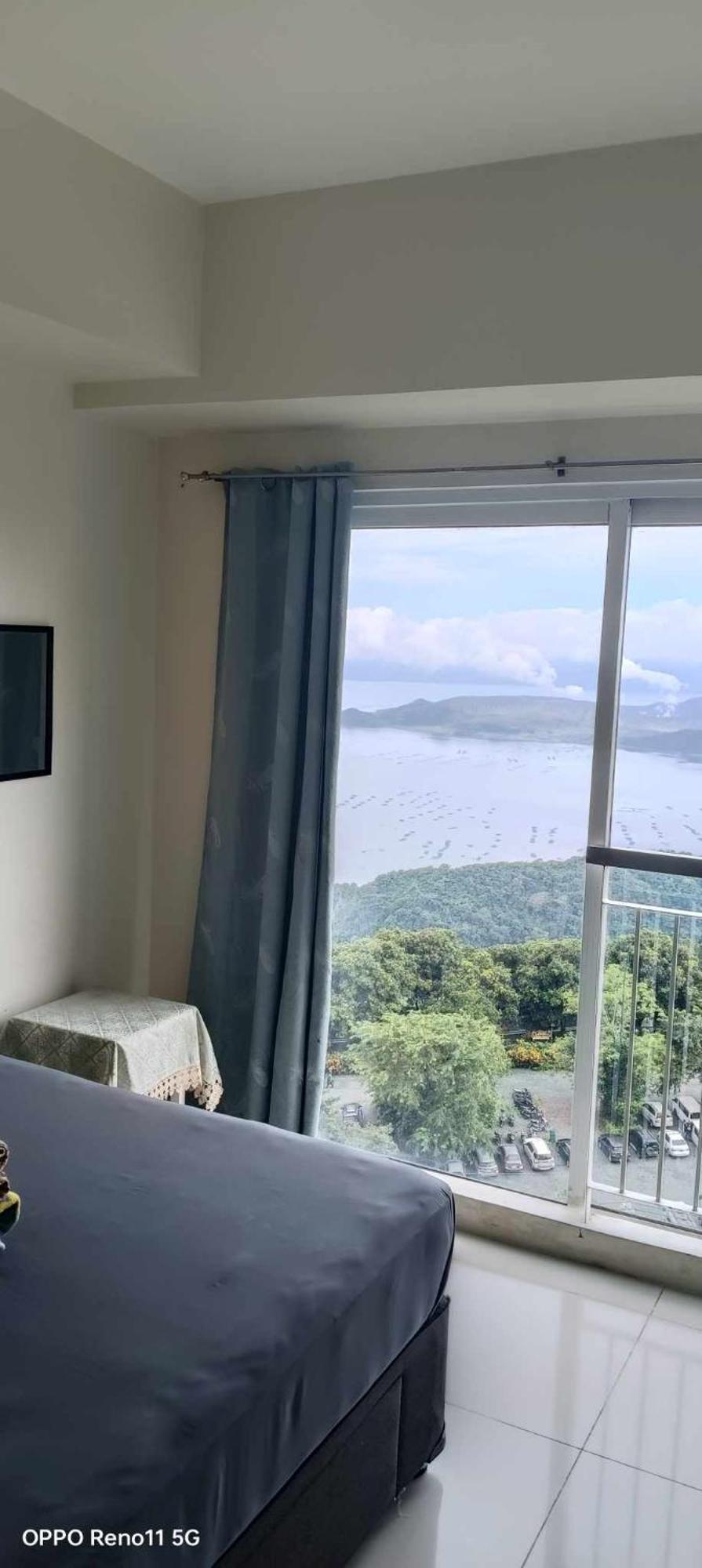 Smdc Tagaytay Taal Lake Condo Cook Netflix No Balcony No Free Parking Tagaytay City Luaran gambar