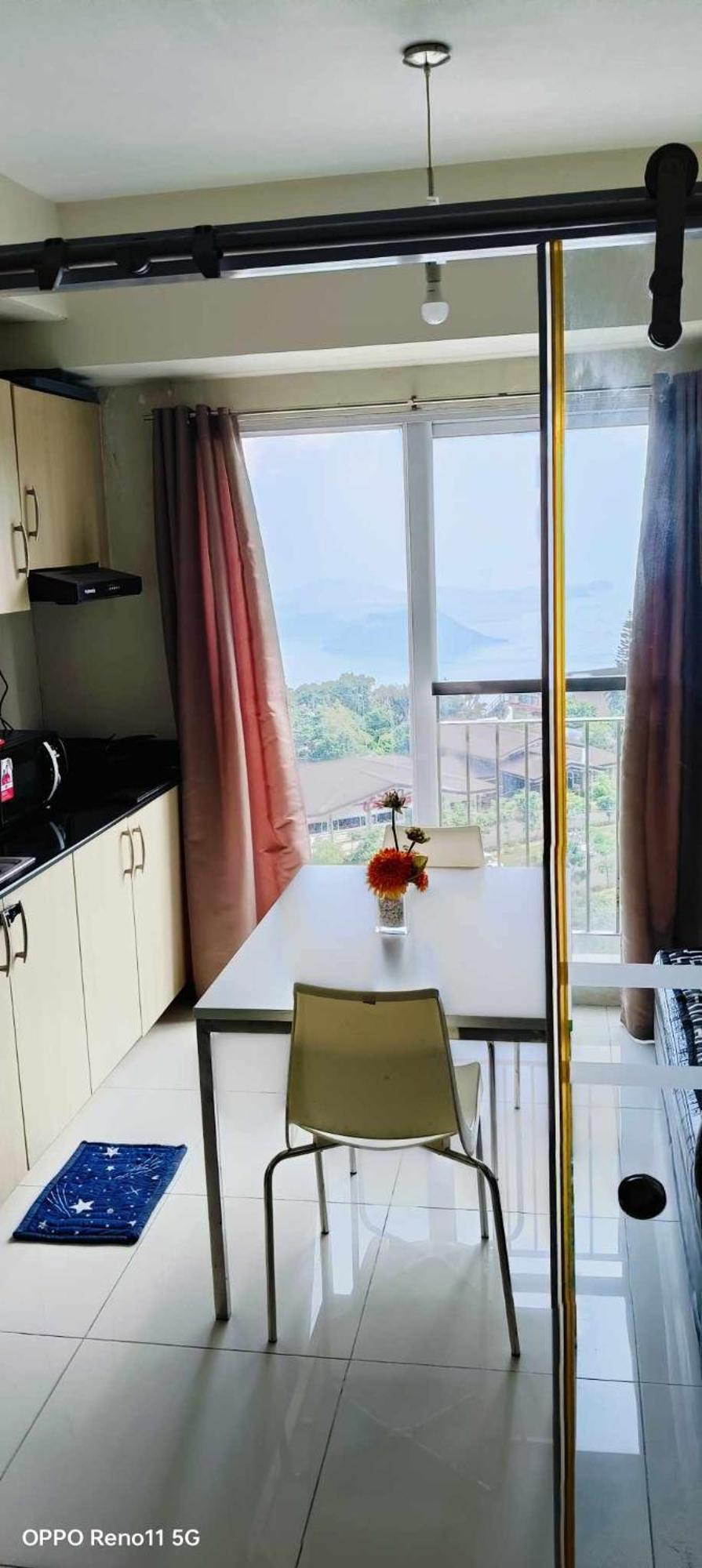 Smdc Tagaytay Taal Lake Condo Cook Netflix No Balcony No Free Parking Tagaytay City Luaran gambar